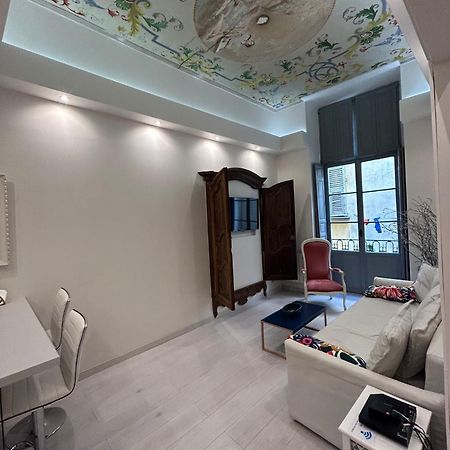 Luxury Apartment In The Heart Of Old Town Nice. Exterior foto